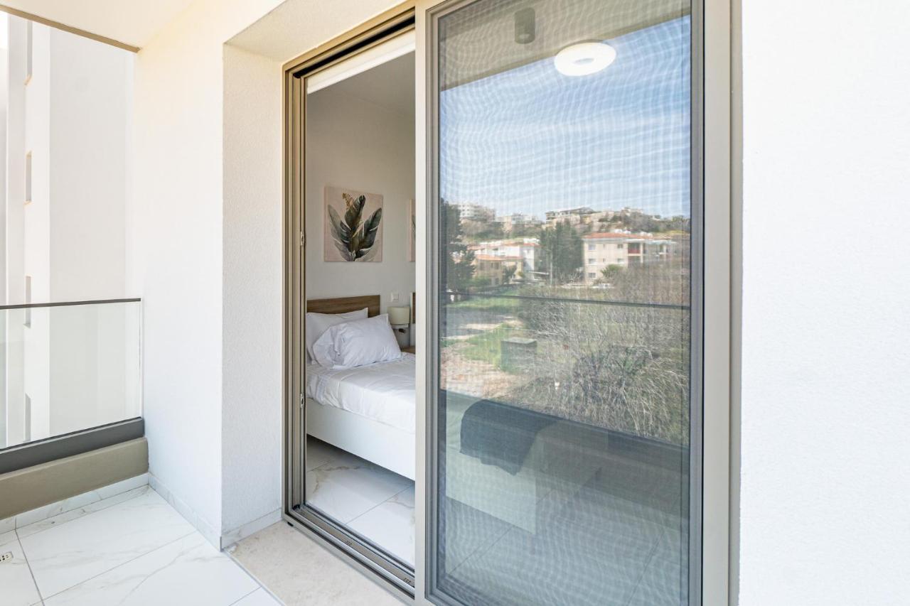 Adolina Apartments By Ezoria Villas Paphos Ngoại thất bức ảnh